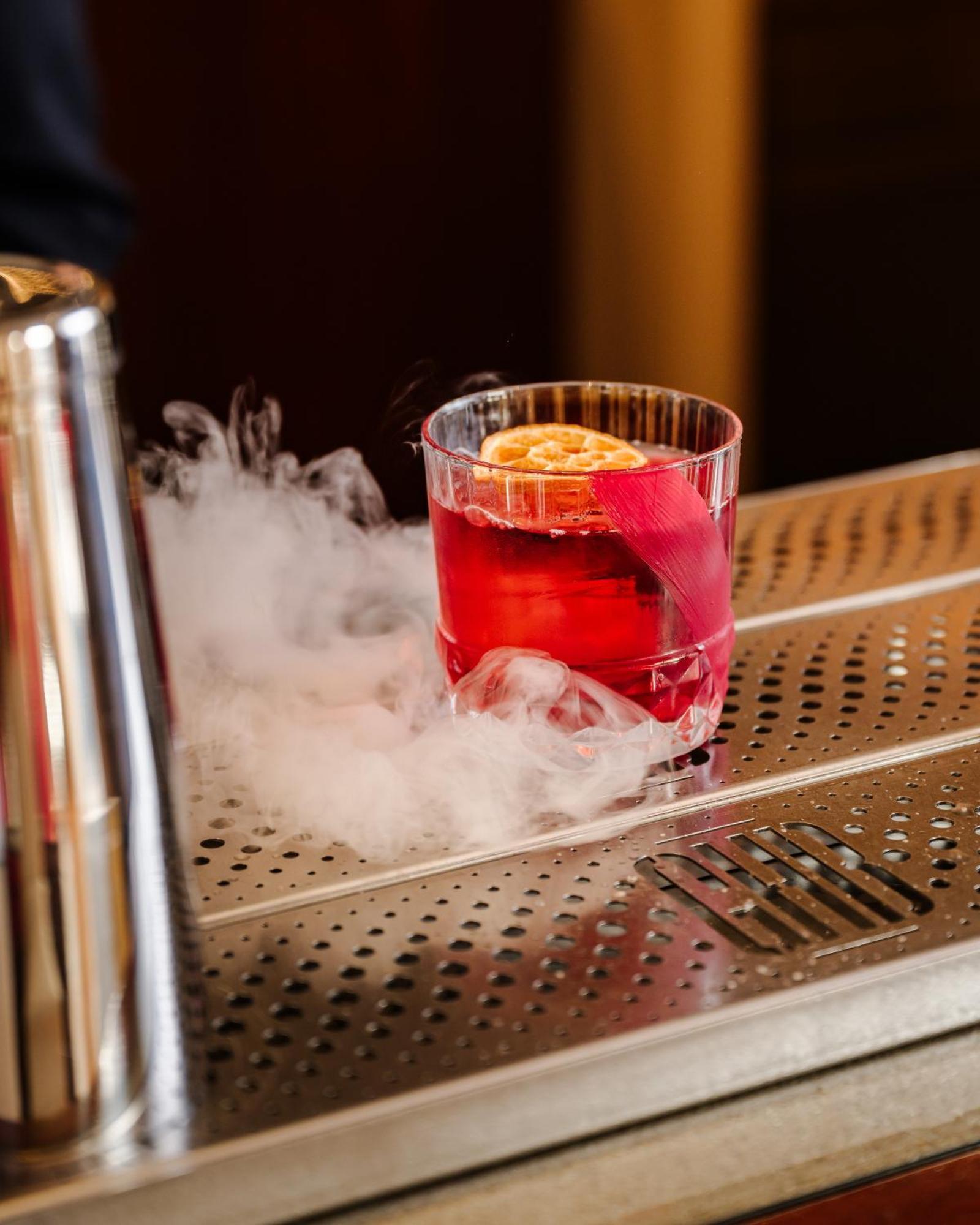 Grand Hotel Bristol Spa Resort, By R Collection Hotels Rapallo Dış mekan fotoğraf A dry ice cocktail